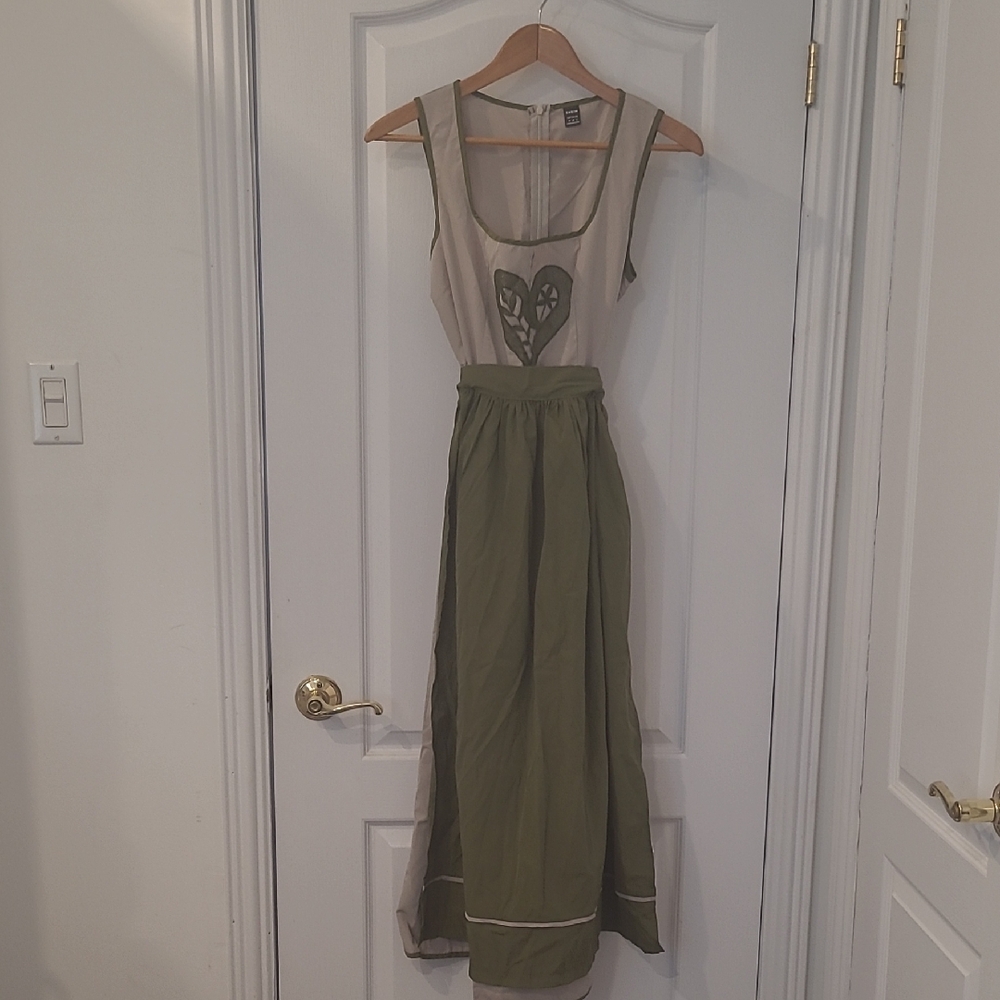 Green and Beige Sleeveless Dress